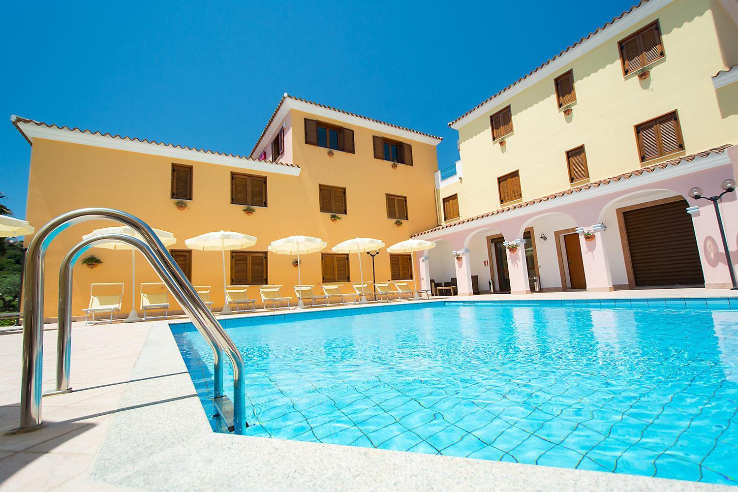 Residence Cala Viola Cala Liberotto Exterior photo